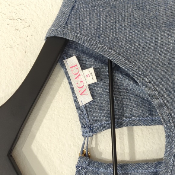 Chambray blouse - Small - Picture 2 of 5